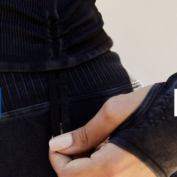 🌺Free people NWOT good karma l/s hoodie - Picture 6 of 12